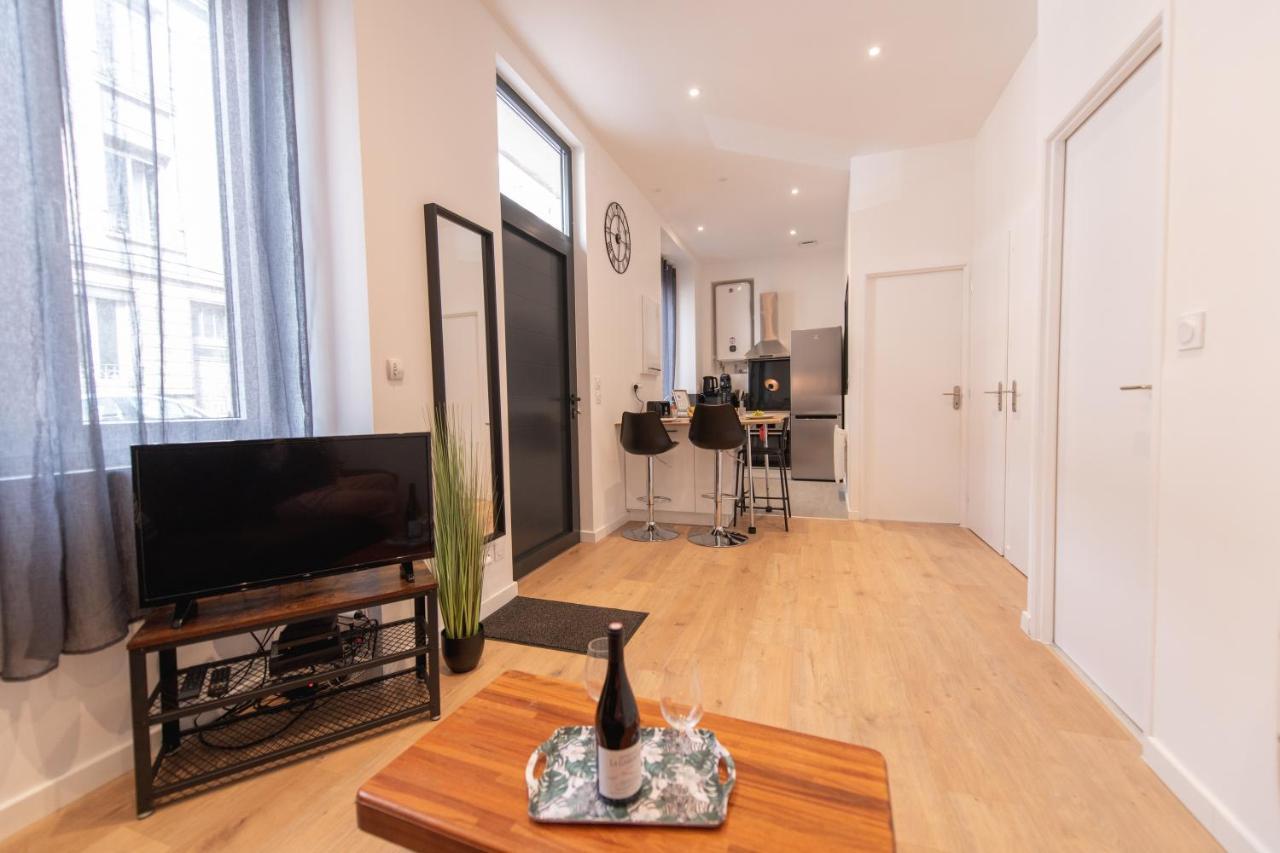 סן-אטיין Kasa Loft Centre 2 - Wifi Et Tv - Confortable Et Stationnement Gratuit A Proximite מראה חיצוני תמונה