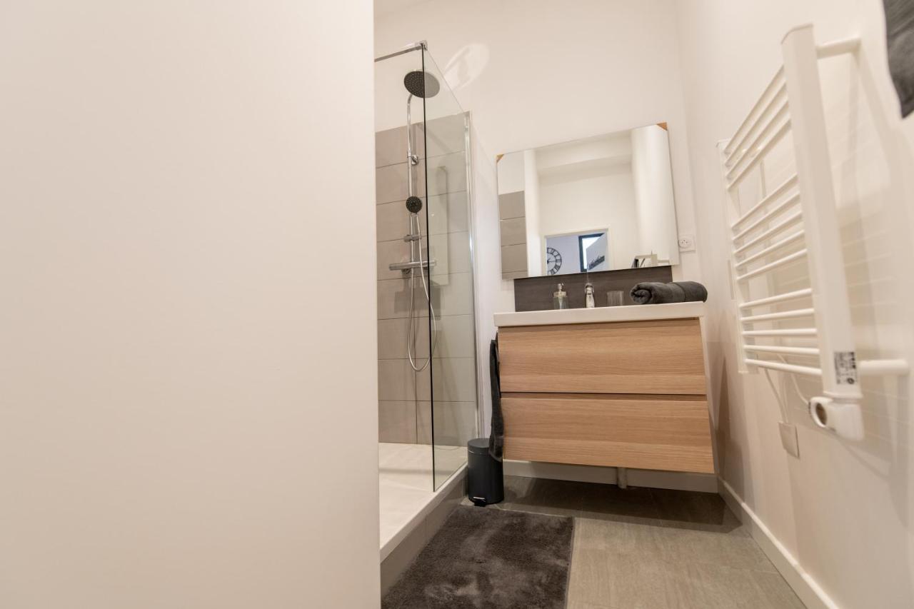 סן-אטיין Kasa Loft Centre 2 - Wifi Et Tv - Confortable Et Stationnement Gratuit A Proximite מראה חיצוני תמונה